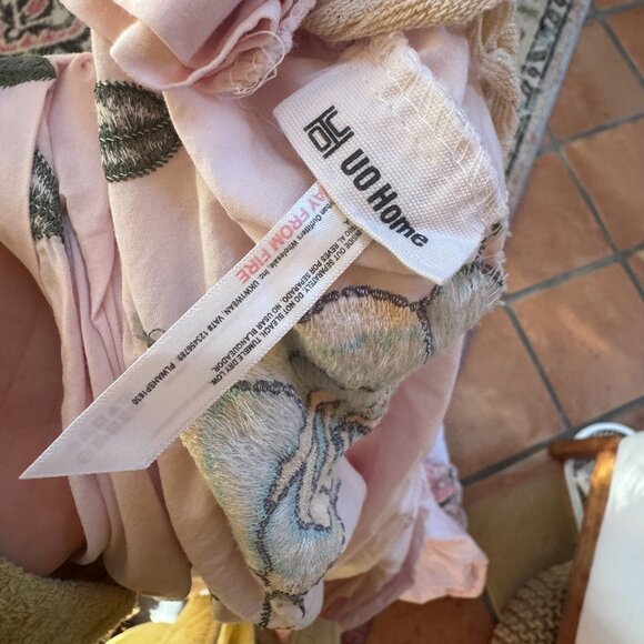 Urban Outfitters Home Secret Garden Embroidered Duvet Cover - Picture 6 of 7